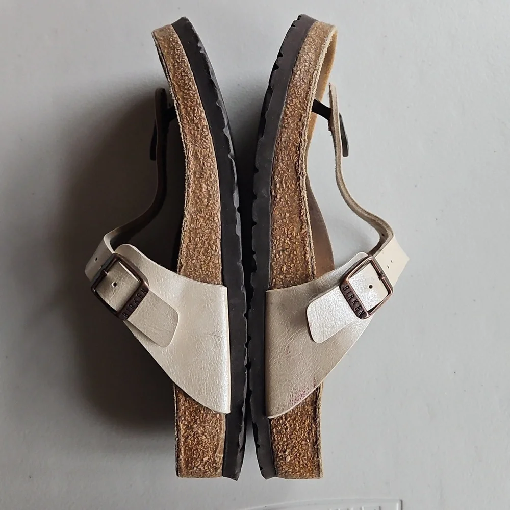 Birkenstock Light Cream Sandals Size 7 Womens - Picture 6 of 13